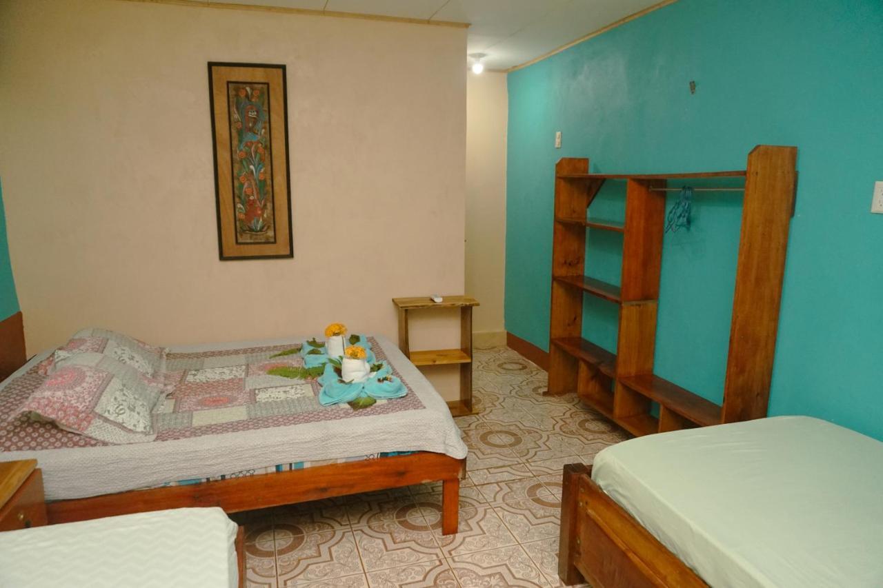 Hotel Gitana Corcovado, Y Tour Operador Drakes Bay Eksteriør bilde