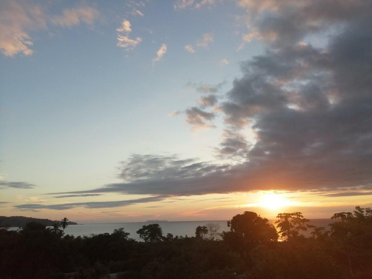 Hotel Gitana Corcovado, Y Tour Operador Drakes Bay Eksteriør bilde